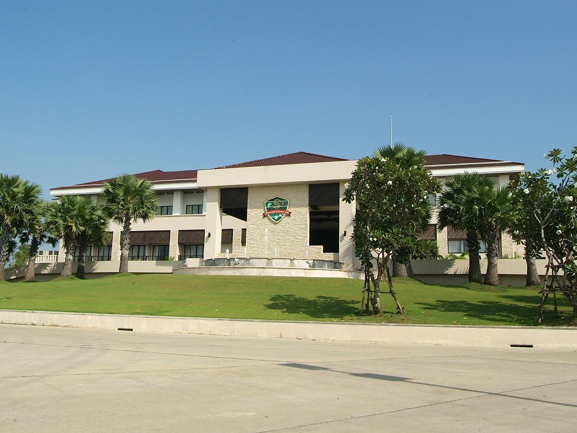 Hotel Suwan Golf & Country Club Nakhon Pathom Esterno foto