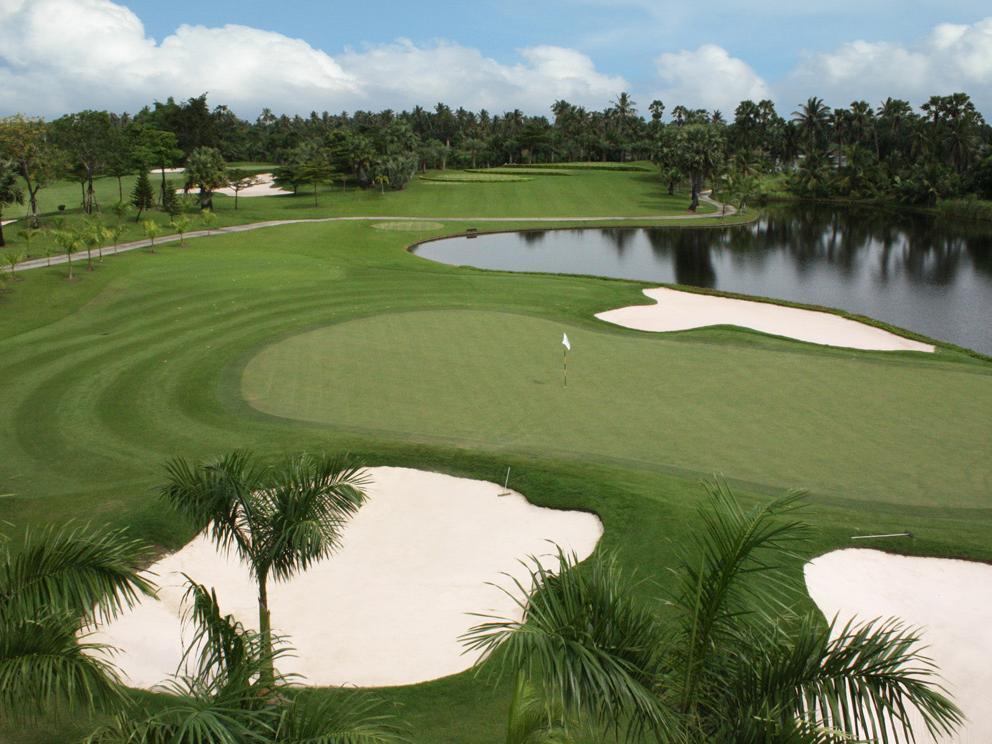 Hotel Suwan Golf & Country Club Nakhon Pathom Esterno foto
